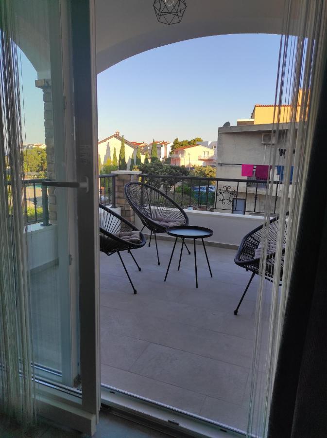 Ema Apartment Primosten Exterior photo